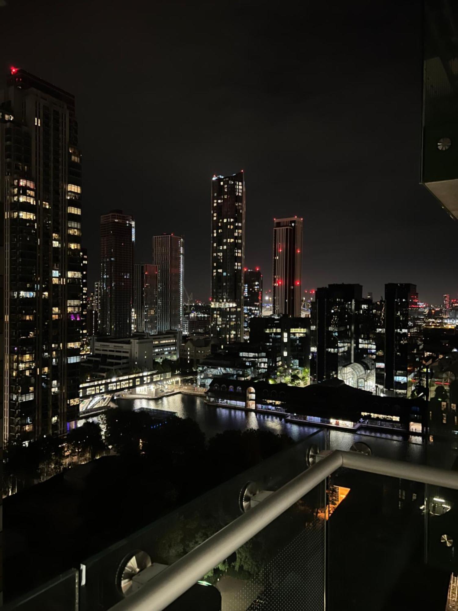 Apartment In Canary Wharf Londres Exterior foto